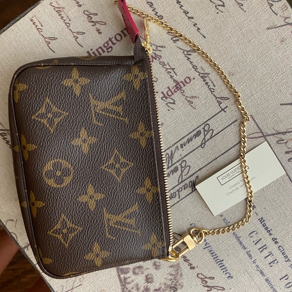 Louis Vuitton 2020 Animation Mini Pochette - Picture 5 of 6